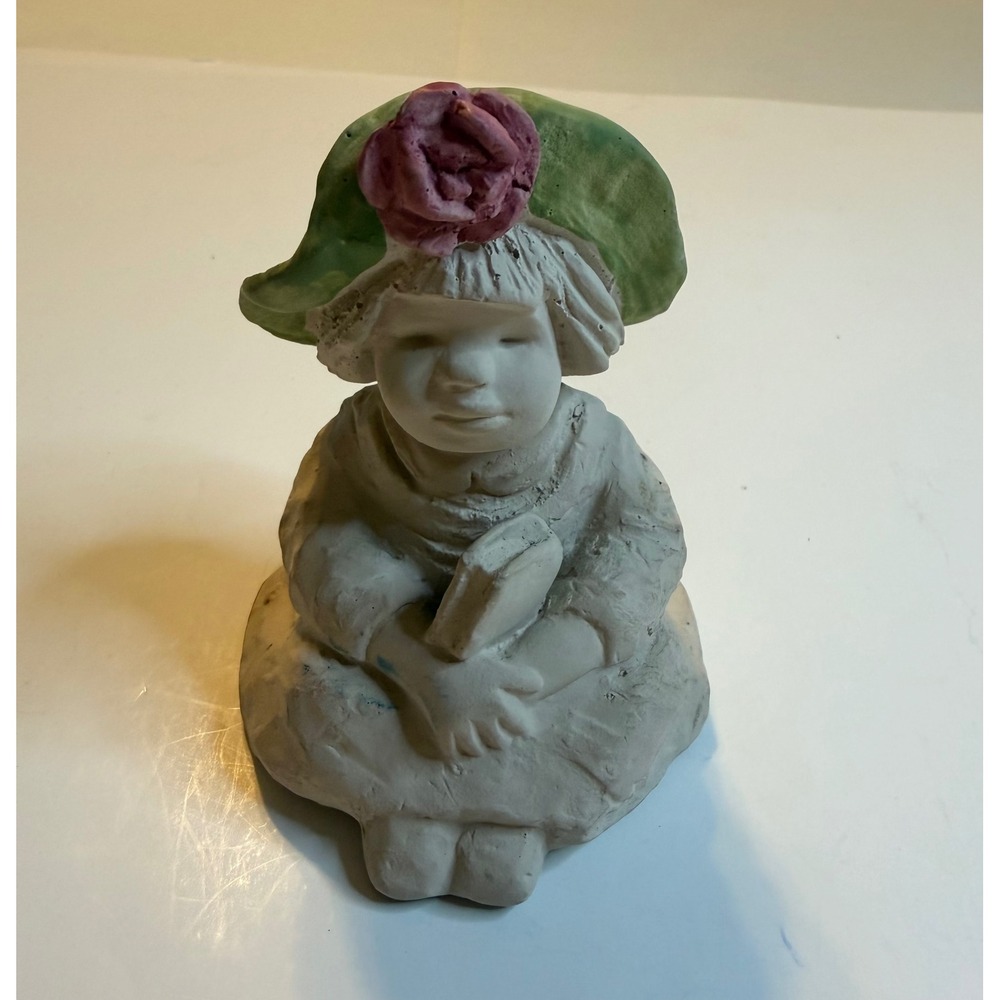 Dee Crowley Bright Eyes‎ Sculpture Hat Kids The Reader Austin Sculpture